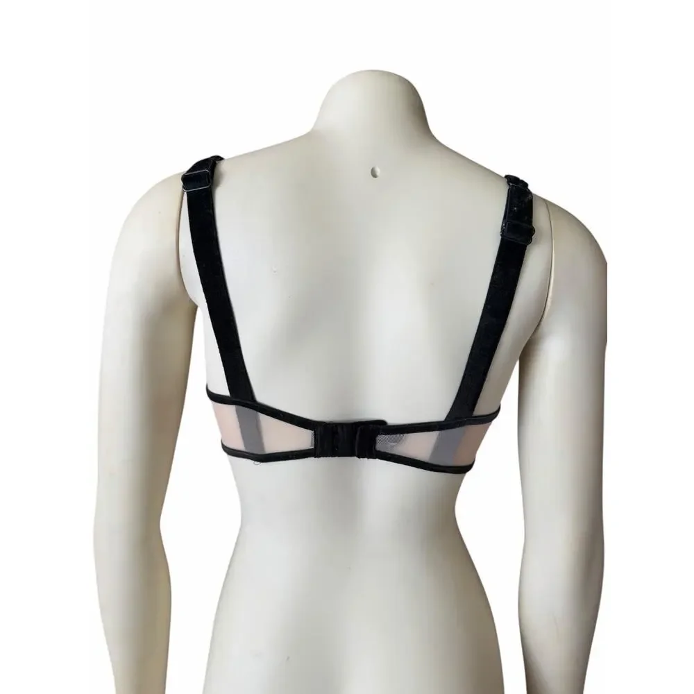 Victoria’s Secret Very Sexy Velvet Applique Sheer Unlined Plunge Bra 34B Mesh